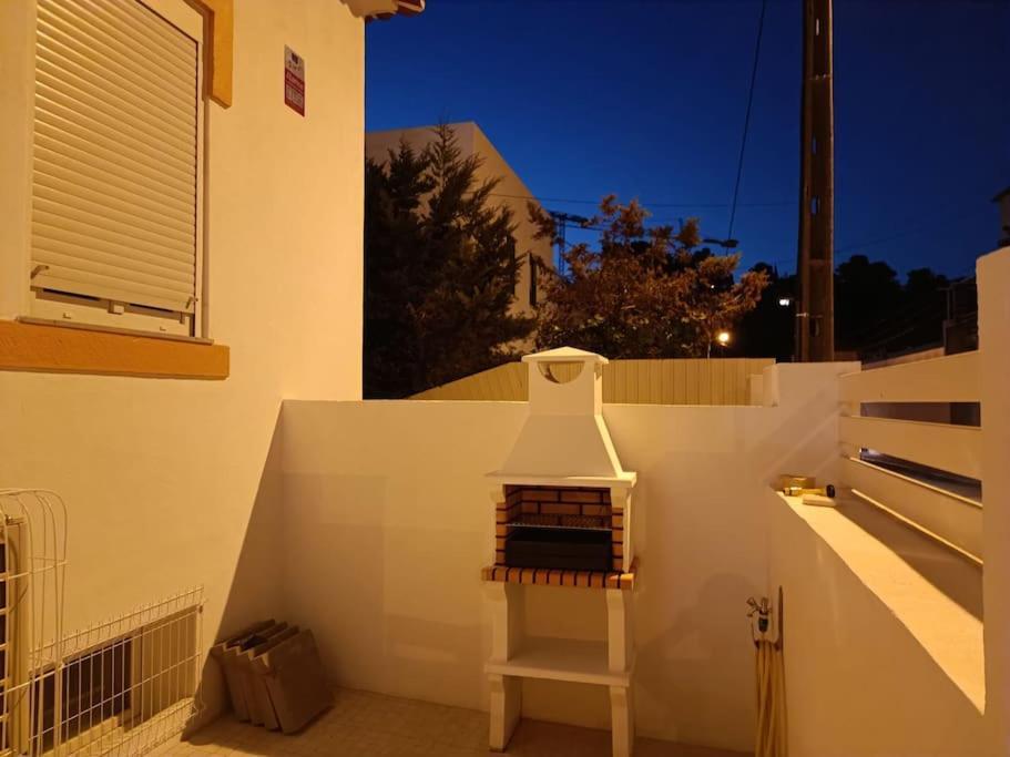 Casa Da Praia Da Poca - Apartamento Lirio Estoril Exterior foto